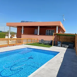 Piscina De Sal Barbacoa Wifi, Parking Gratis, 3 Min Pga Casa El Roble , Gerona España